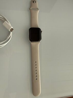 Apple Watch Series 7